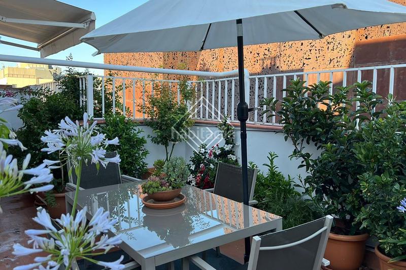 Foto ea2f30ee-42d9-4f47-8032-e04f24b91422. Etagenwohnung in Cortes-Huertas Madrid