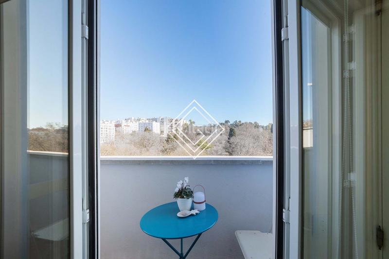 Foto f67d4180-edf5-4bec-a058-ad983ed5bcbd. Piso en Cortes-Huertas Madrid