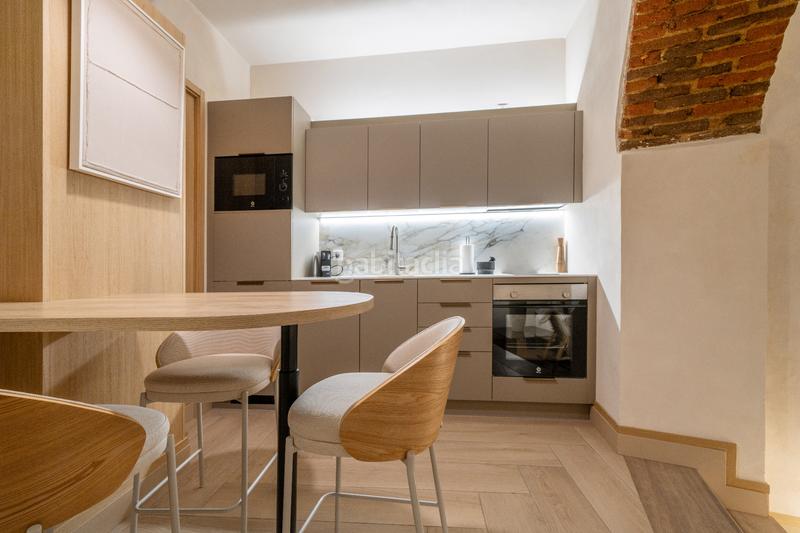 Foto e2ccd2b6-70ab-4e40-ad99-7990995d0581. Piso en Universidad-Malasaña Madrid