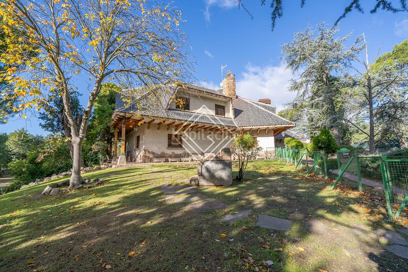 Foto 1363917a-13ab-4288-bd40-dd6919130dd1. Casa en Las Lomas Boadilla del Monte