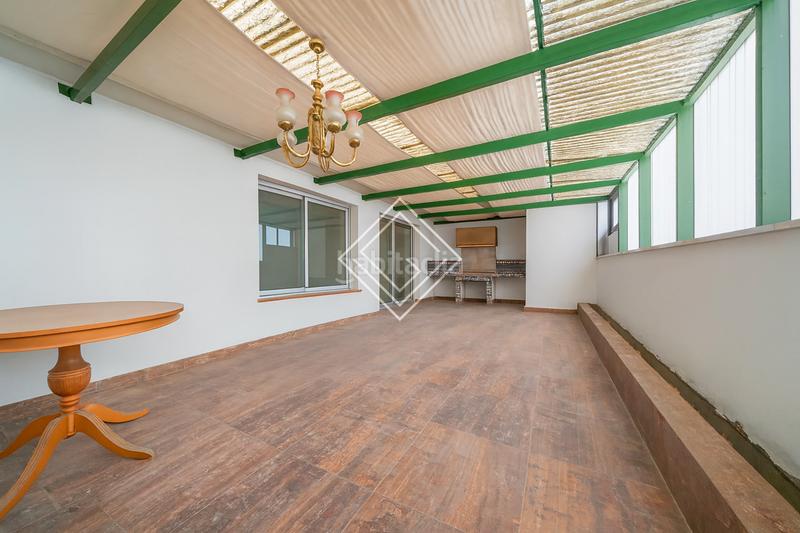 Foto 6126c36f-2e7a-4d2f-bd3e-b5b6294366eb. Àtic amb calefacció aparcament a Castillejos-Cuzco Madrid