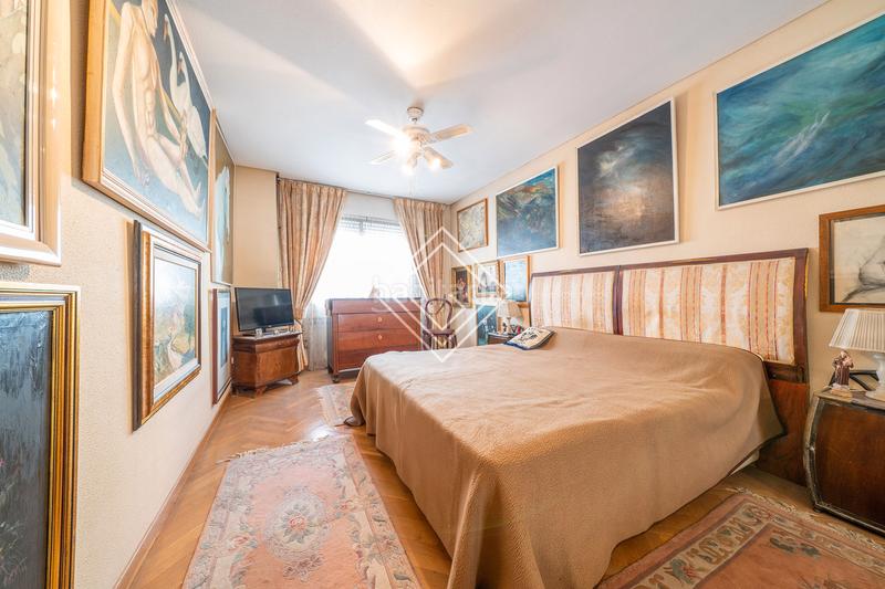 Foto 50c192ee-86b7-41c6-88ab-1ad6936cf496. Attique avec chauffage parking dans Castillejos-Cuzco Madrid