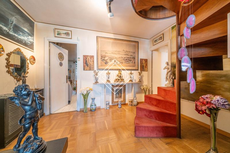 Foto cb00ba63-796c-421c-9a62-46fd6df620f9. Attique avec chauffage parking dans Castillejos-Cuzco Madrid