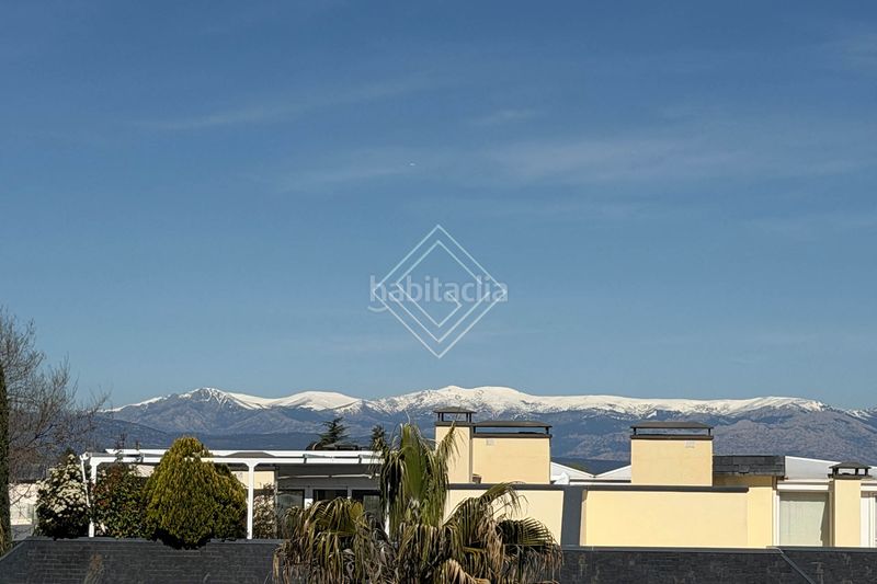 Foto 19cccfdd-fe4e-46ee-a6ab-8e3f57042000. Àtic amb calefacció piscina a Valdemarín Madrid