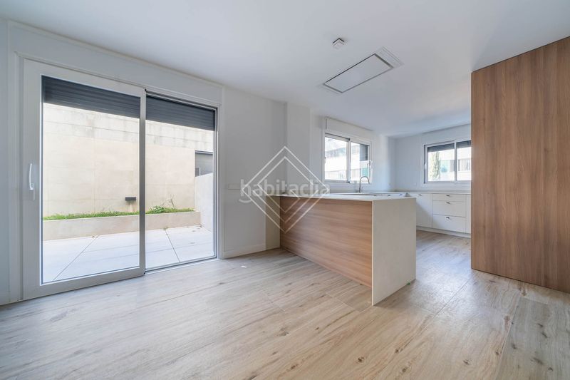 Foto a9d730f2-9dee-4261-b8c2-419ab8f35599. Casa aparellada amb calefacció aparcament piscina a Madrid