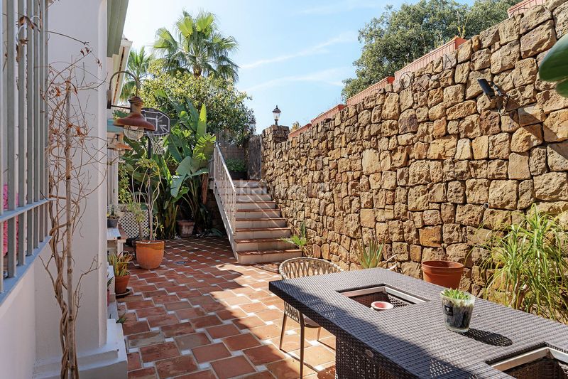 Foto 23aaba48-4ed4-4107-a81b-1ec304262a40. Casa adossada amb calefacció piscina a Nagüeles Alto Marbella