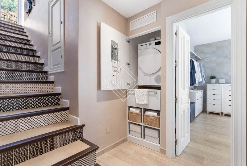 Foto 7b00eaeb-ff6b-4bde-ad17-544e675b84c2. Casa adossada amb calefacció piscina a Nagüeles Alto Marbella