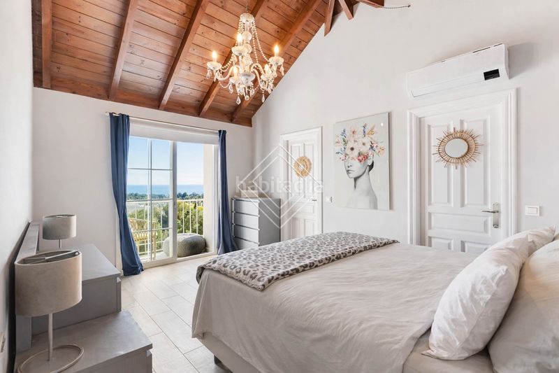 Foto d609d525-1b60-4bb2-b9ff-1e96ea5509ae. Casa adossada amb calefacció piscina a Nagüeles Alto Marbella