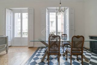 Pis a Calle de Jovellanos