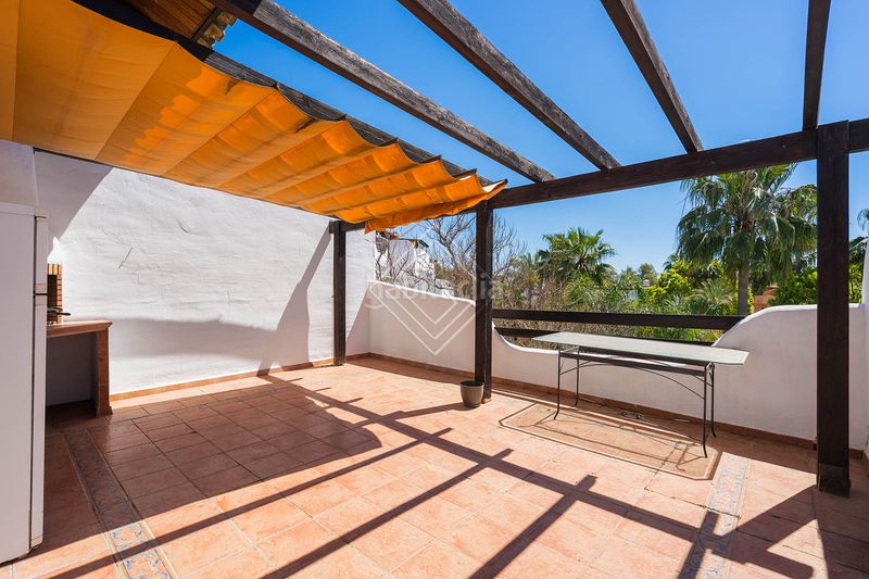 Foto b16cd169-5bb0-4914-a605-f21ff8e09aab. Xalet amb aparcament piscina a Nagüeles Alto Marbella