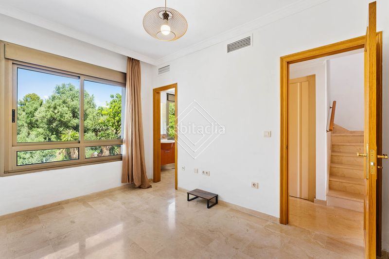 Foto b790e131-ae73-4cbc-b785-3b05e6880932. Xalet amb aparcament piscina a Nagüeles Alto Marbella