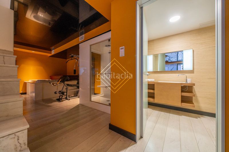 Foto da90204b-3e00-40b9-ab3c-5000cc09094a. Casa amb piscina a urbanización La Moraleja La Moraleja