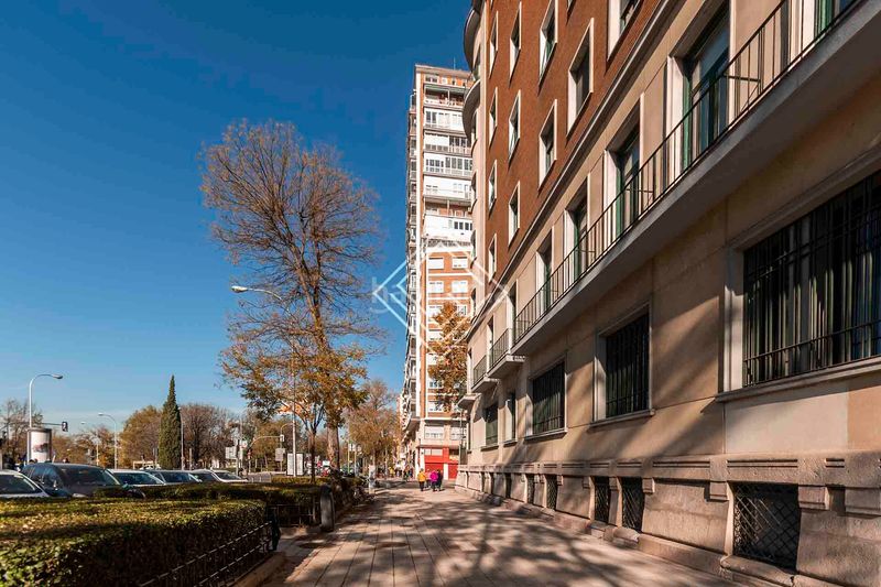 Foto 07cef035-a9fc-4544-a5ef-29d5cd93ba16. Pis a Argüelles Madrid