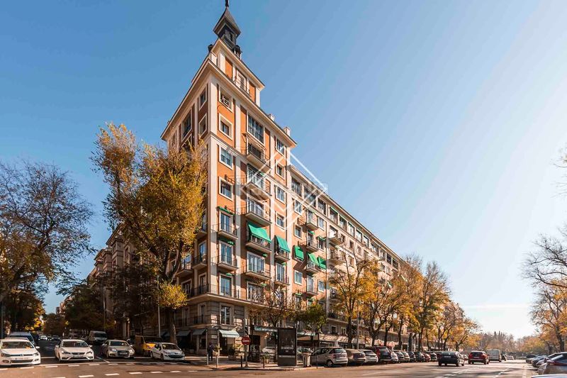 Foto bec39068-e591-43b5-ac96-f83cfb98cadb. Pis a Argüelles Madrid