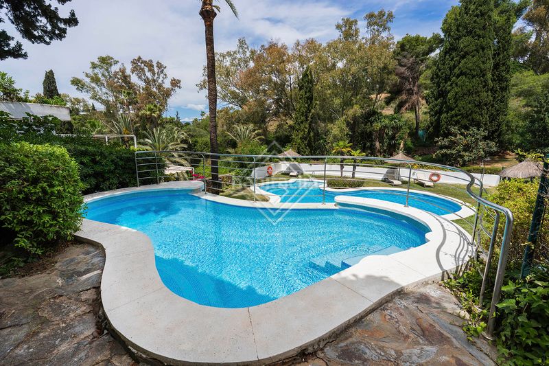 Foto 8e913a3c-51b1-4fc7-8e2c-9baefaeb9f0e. Dúplex en lomas de Marbella club Marbella