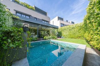 Casa aparellada a Valdemarín