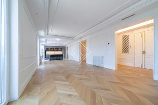 Etagenwohnung  Calle de isaac peral