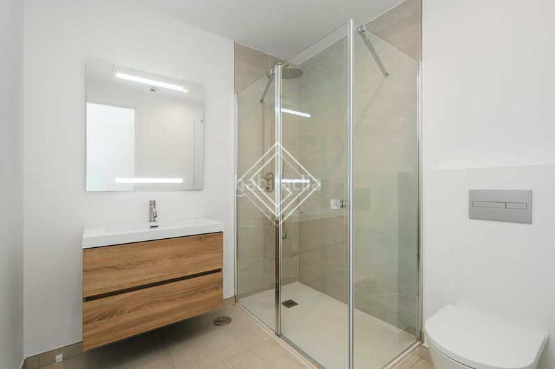 Foto 5f61269b-62d3-42ba-b668-250e14aefc56. Chalet en Río Real Marbella