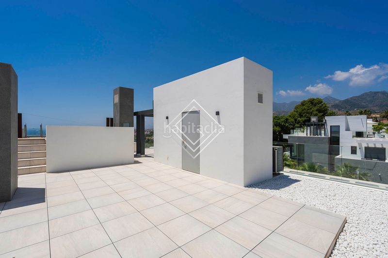 Foto f40e3046-65ad-497f-addb-cc81d40fe76b. Chalet en Río Real Marbella
