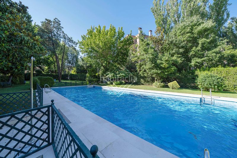 Foto a45c8c22-27ad-4feb-9a9a-3f5c370e33b2. Pis amb piscina a Ciudad Universitaria Madrid
