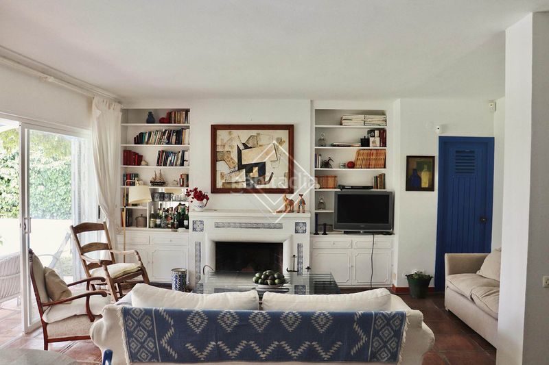 Foto e7a066ff-7c70-483f-bd44-811839273184. Chalet en Guadalmina Alta Marbella