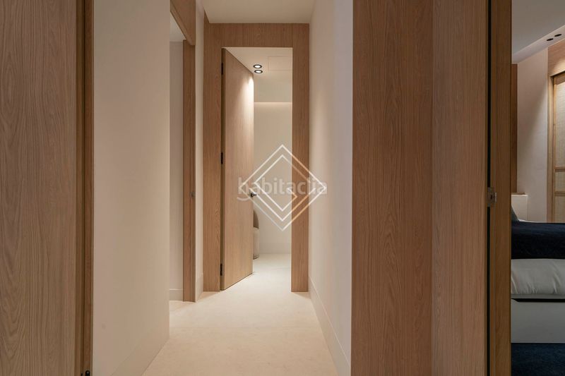 Foto 30e5cabe-cc70-4669-8a5e-e45bcd2f9d70. Piso en Castellana Madrid