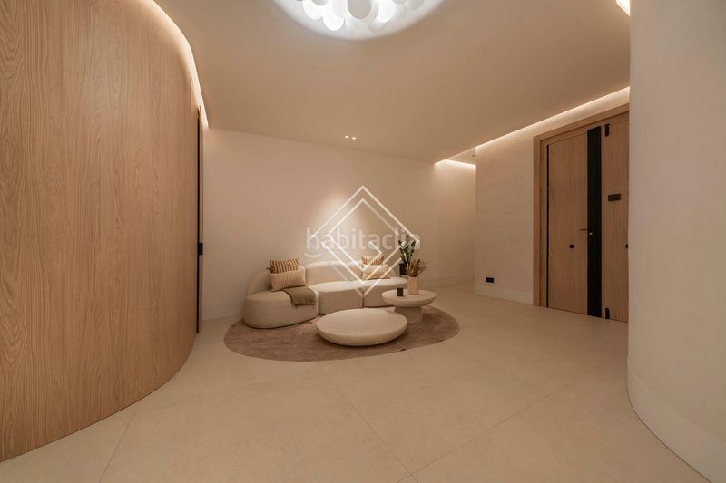 Foto a6bd8835-73ee-4c67-a3cd-f61768630a3f. Piso en Castellana Madrid