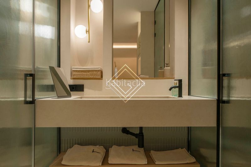 Foto f29d681c-a5dd-427c-8d2e-b4571d722c97. Piso en Castellana Madrid