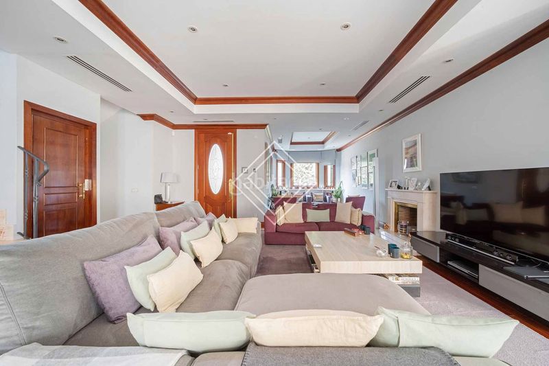 Foto 47828bed-3aab-4abb-b4d9-3f6a637464df. Casa pareada en Ciudad Universitaria Madrid