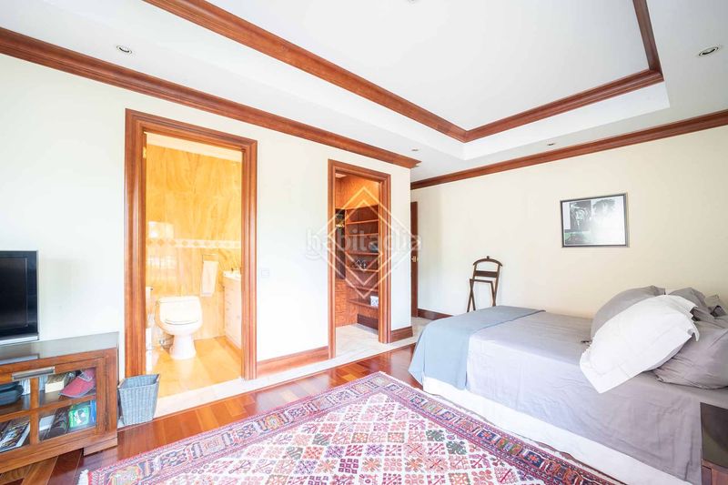 Foto 8a36c953-2b86-4501-b1b4-af11e173dc15. Casa pareada en Ciudad Universitaria Madrid