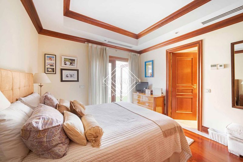 Foto c6578bc9-d075-4289-9960-401997274a04. Casa pareada en Ciudad Universitaria Madrid