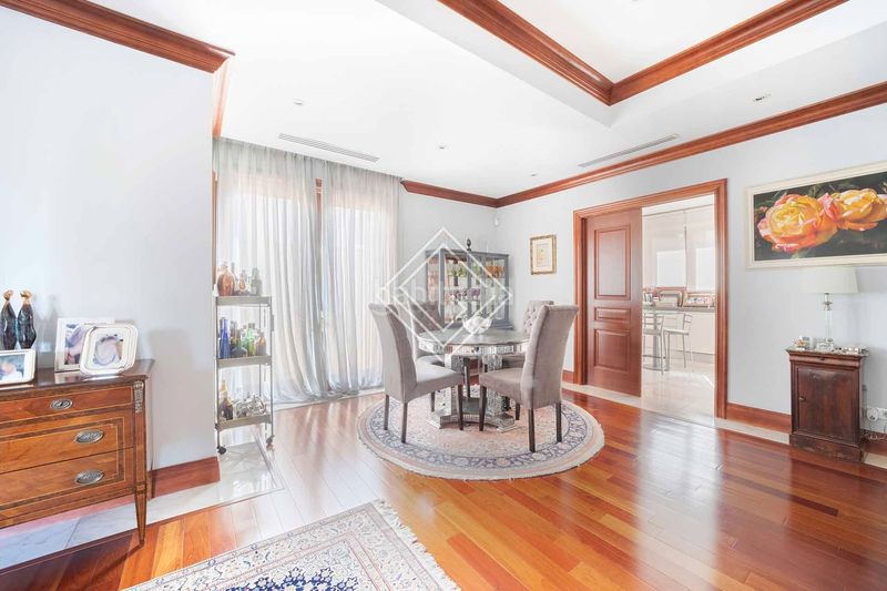 Foto d8c8794f-0971-4c80-a63a-3fe306b10454. Casa pareada en Ciudad Universitaria Madrid