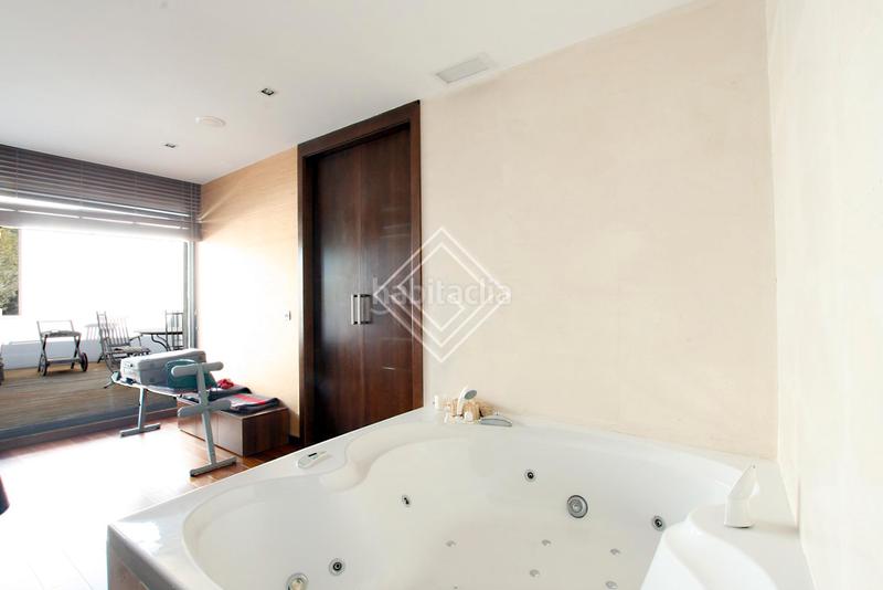 Foto 6b1a4ee3-6451-4641-b630-0d92a8618ea2. Alquiler chalet en Ciudad Universitaria Madrid