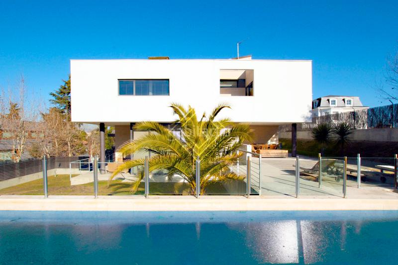 Foto 457dd86c-ee87-4fe1-b1eb-242462188172. Rent chalet with pool in Ciudad Universitaria Madrid