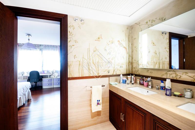 Foto 03625457-1a28-4076-9b72-a03cda9f3456. Chalet avec parking piscine dans Conde Orgaz - Piovera Madrid