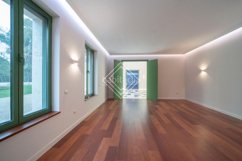 Foto 324814fe-3dc0-4d37-9820-d6d21fd991dd. Chalet con riscaldamento parcheggio piscina in urbanización La Moraleja La Moraleja