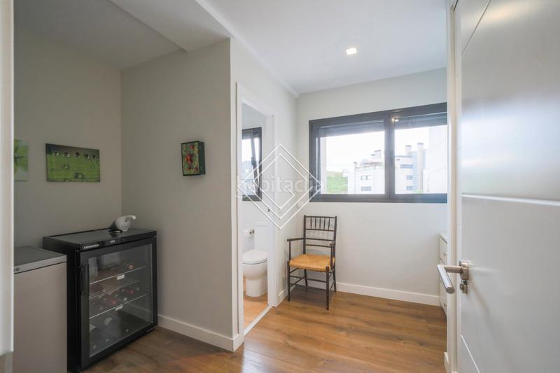 Foto 1e19e923-1c2a-48b2-942d-c3d99eb2453a. Appartamento con riscaldamento parcheggio in Encinar de los Reyes La Moraleja