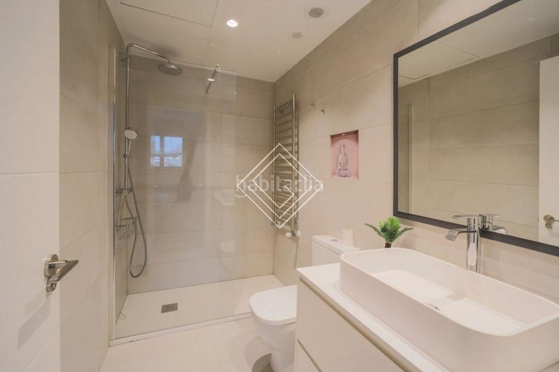 Foto 6fd4a741-67ff-41af-8fbf-ccbb8a6bb68d. Flat with heating parking in Encinar de los Reyes La Moraleja