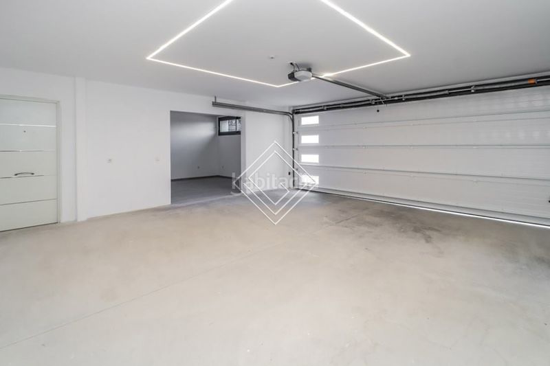 Foto bb12f8d1-9ee0-4257-acc0-197d19282298. Chalet con camino riscaldamento parcheggio piscina in Ciudalcampo
