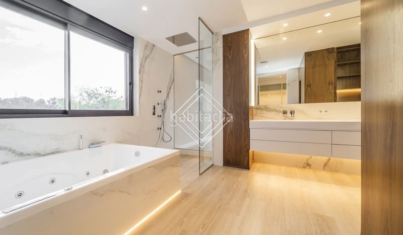 Foto d44053da-68cc-4799-8604-c4e57720e5c2. Chalet con camino riscaldamento parcheggio piscina in Ciudalcampo