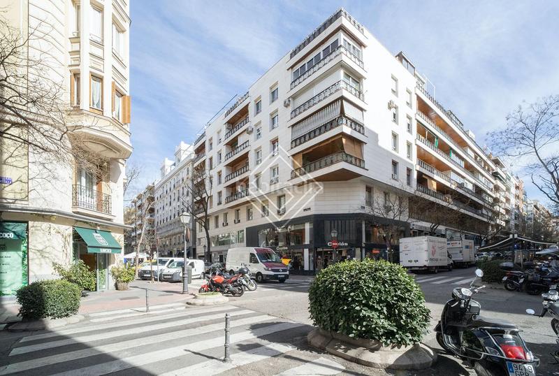 Foto 9dd8599a-fd2e-4dae-a106-0c95957f112d. Bureau avec chauffage dans Castellana Madrid