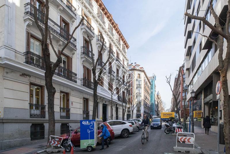 Foto de78fb8c-d077-40b0-8f8a-b1c4ab7c4114. Bureau avec chauffage dans Castellana Madrid