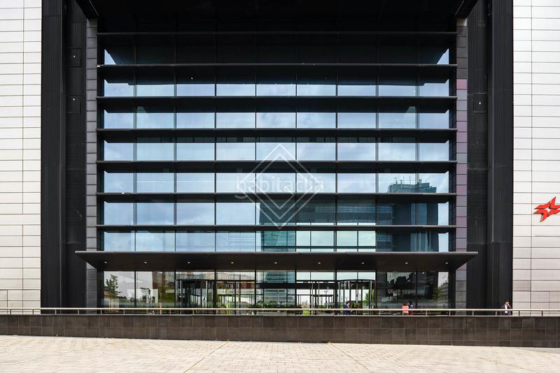 Foto 3c58f4ba-d205-4ea3-a3c7-14347290c782. Locale commerciale con riscaldamento in Castillejos-Cuzco Madrid