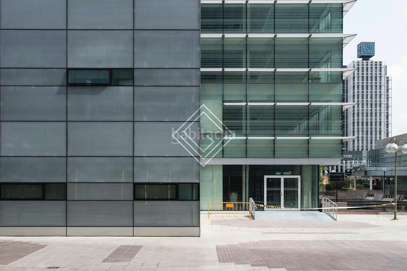 Foto c7a45c73-f14f-43e7-8320-0393da836fc1. Locale commerciale con riscaldamento in Castillejos-Cuzco Madrid