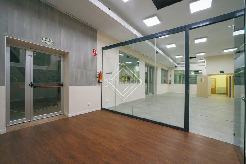 Foto 5e9074fe-1e0c-49ad-9d98-5e0a022d06e5. Büro mit heizung in Hispanoamérica-Bernabéu Madrid