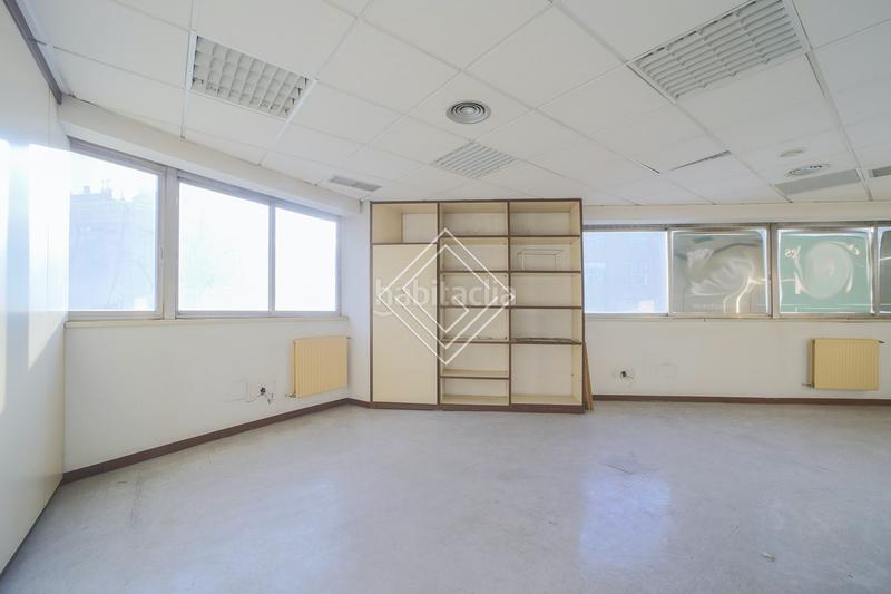 Foto 2320865c-c947-4b15-b602-5df87554d378. Office space in Simancas Madrid