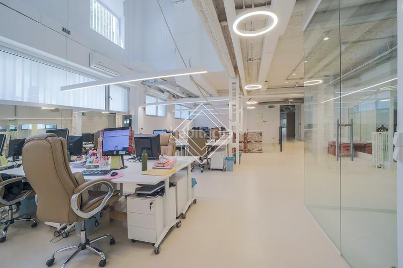 Foto 698f6ec9-401e-45ee-a982-d80e644d1933. Oficina amb calefacció a Vallehermoso Madrid