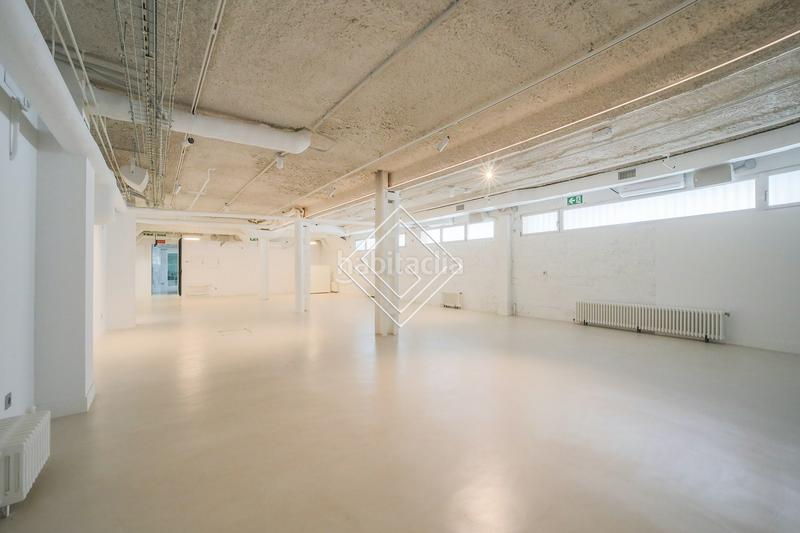 Foto 8db9f34c-e282-457b-809f-65a9ab9bbea4. Oficina amb calefacció a Vallehermoso Madrid