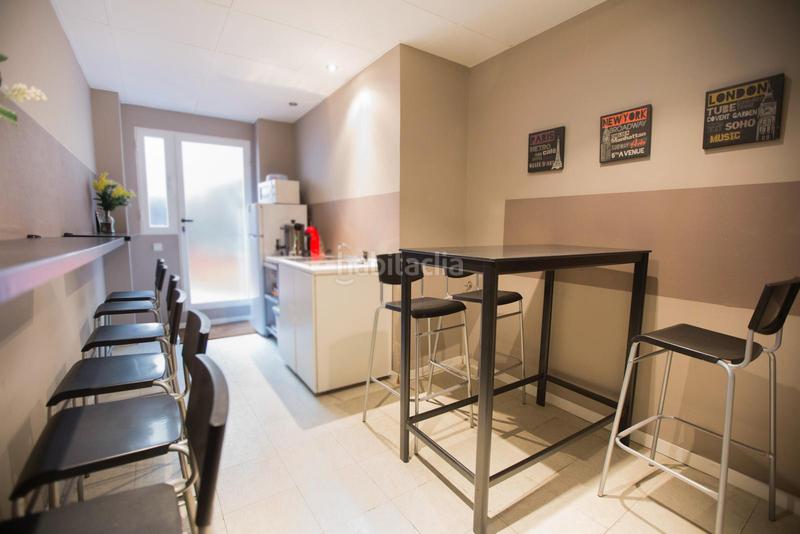 Foto ab81abeb-10df-44a2-b968-28023f2fe36d. Office space with heating in Palacio Madrid