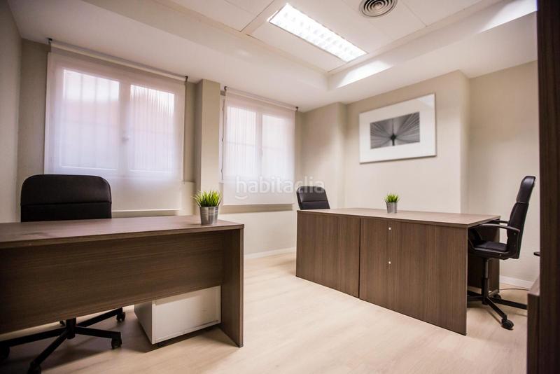 Foto ecad3554-9780-48ea-806d-0f1162b40570. Office space with heating in Palacio Madrid